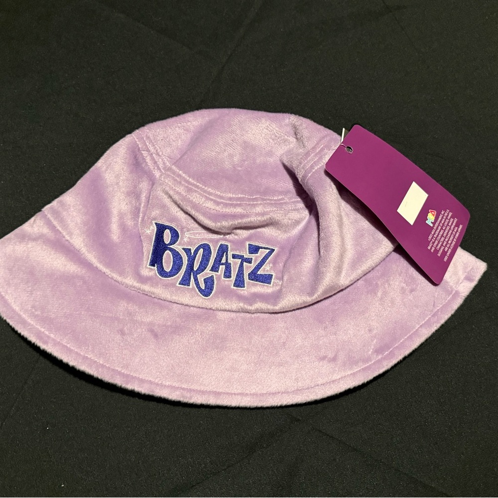 Rue21 Purple Bratz Bucket Hat